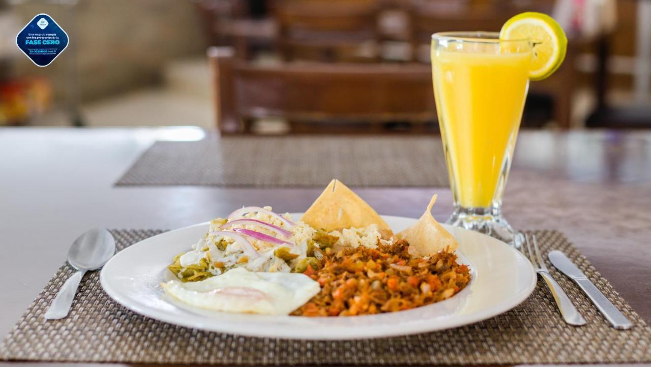 Hotel Maioris Guadalajara Palomar Экстерьер фото