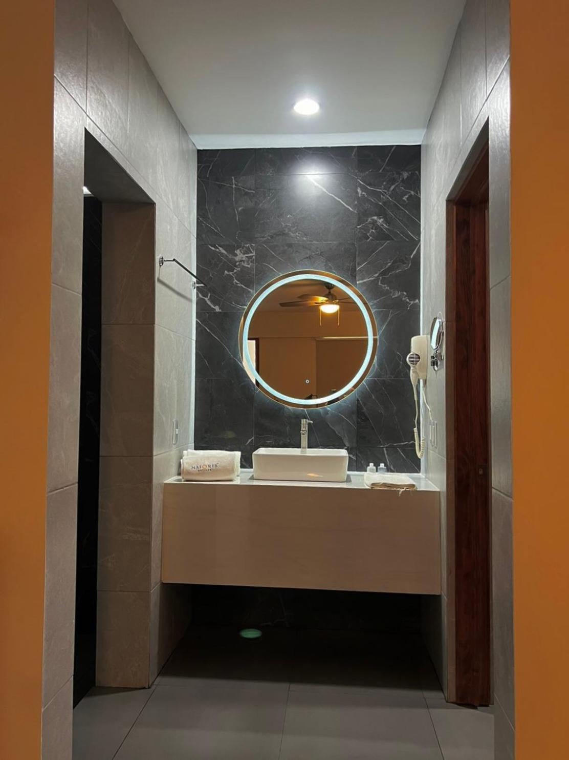 Hotel Maioris Guadalajara Palomar Экстерьер фото