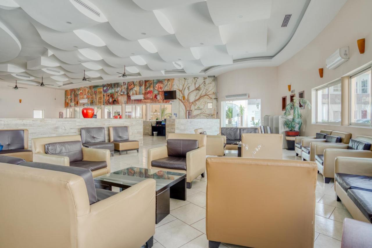 Hotel Maioris Guadalajara Palomar Экстерьер фото